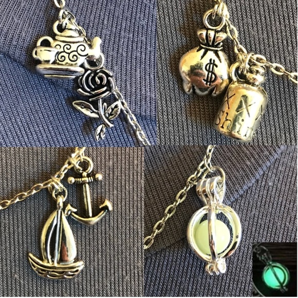 The Great Gatsby F. Scott Fitzgerald Handmade Glowing Literature Book Necklace - Picture 4 of 16